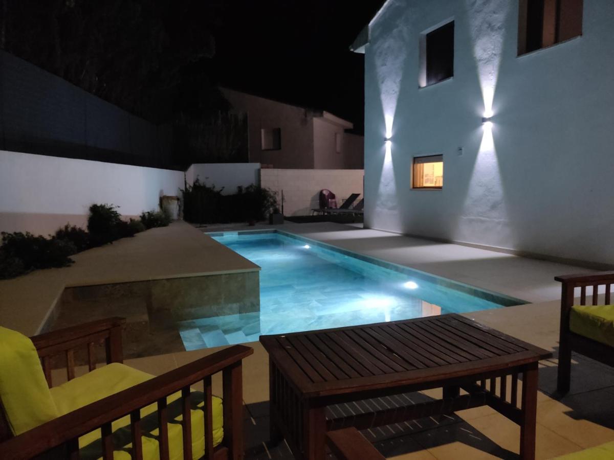Apto. El Pozo De Las Nieves Con Piscina Cobisa Екстериор снимка